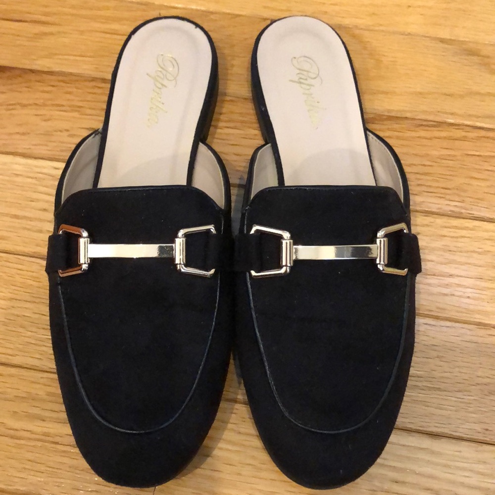 Paprika solid women mules loafers